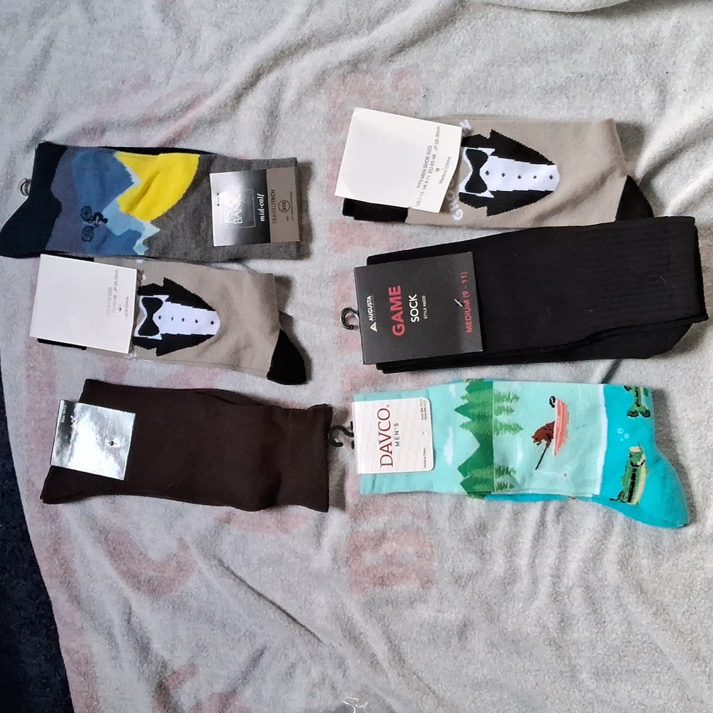 🆕️ Bundle of 6 pairs of men's socks various brands
